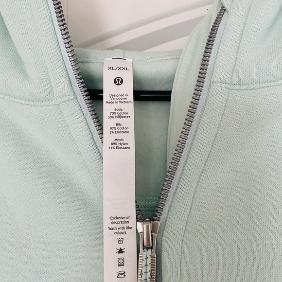 Lululemon 1/2 Zip Scuba - Picture 3 of 4